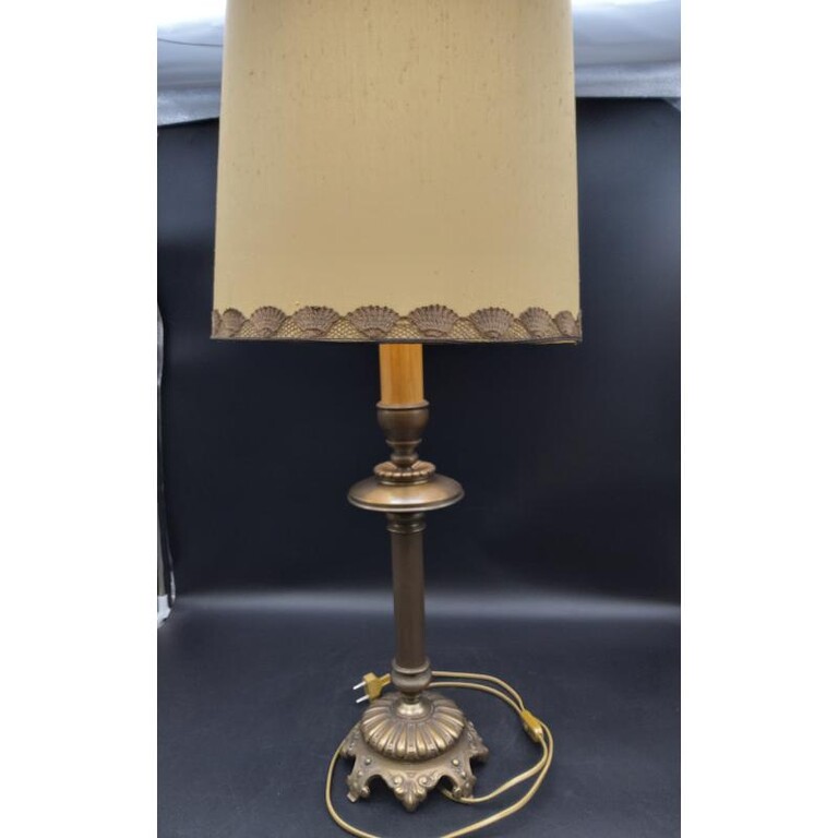 4819732 Lampada tavolo met bronzato